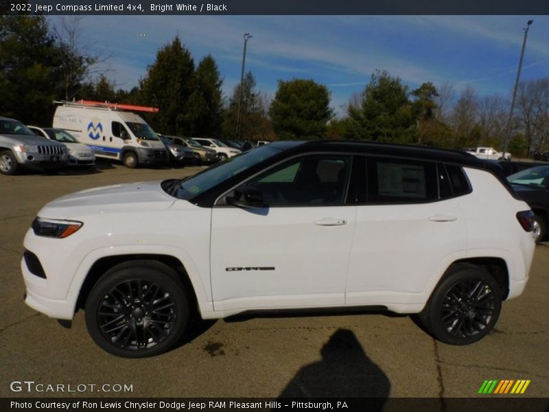 Bright White / Black 2022 Jeep Compass Limited 4x4