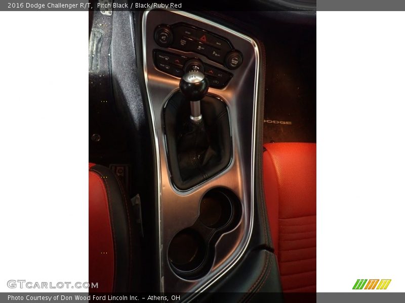 Pitch Black / Black/Ruby Red 2016 Dodge Challenger R/T