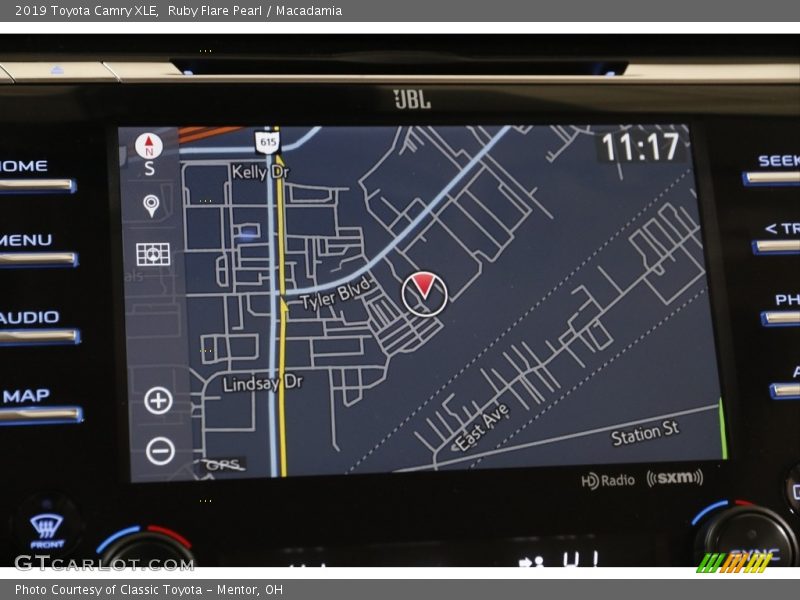 Ruby Flare Pearl / Macadamia 2019 Toyota Camry XLE