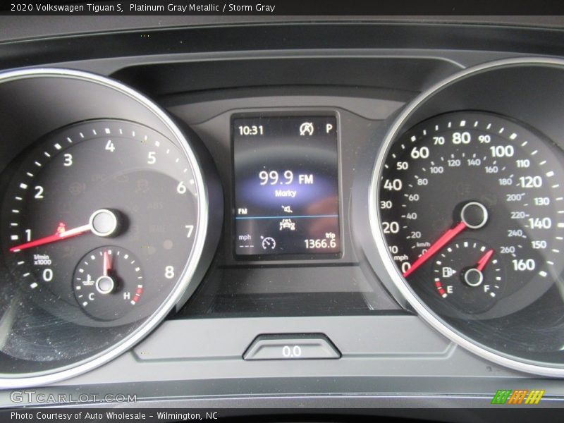 Platinum Gray Metallic / Storm Gray 2020 Volkswagen Tiguan S