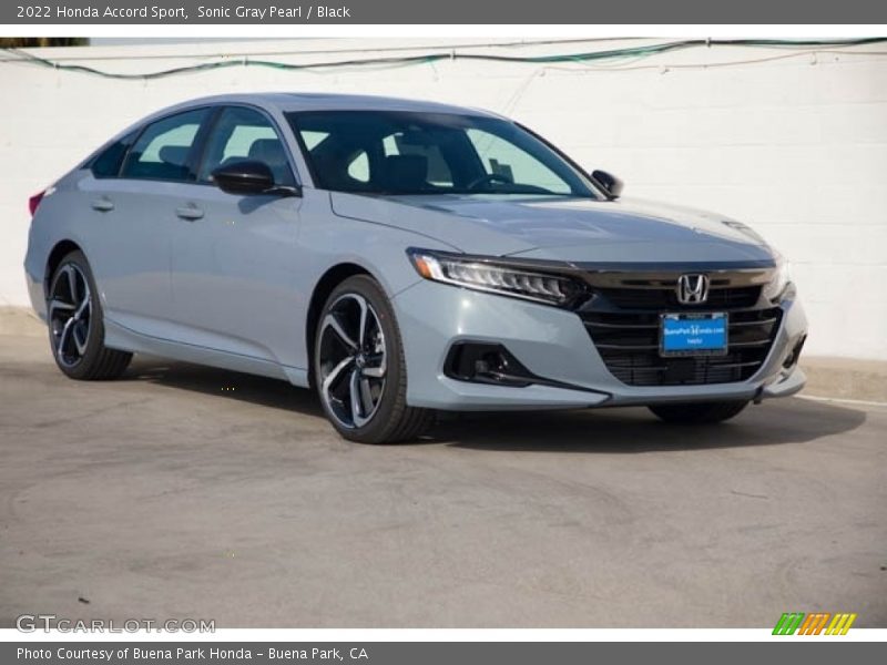 Front 3/4 View of 2022 Accord Sport