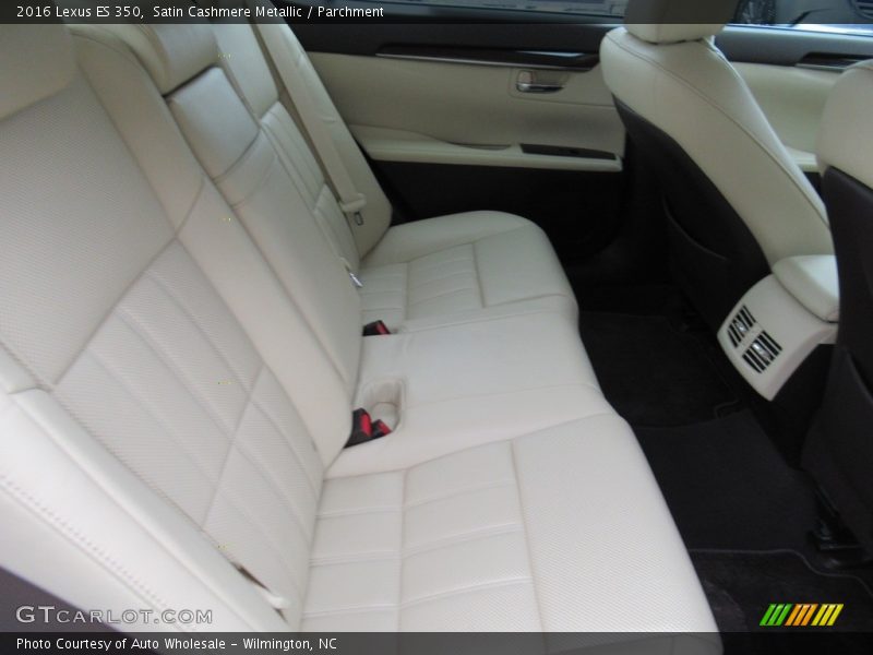 Satin Cashmere Metallic / Parchment 2016 Lexus ES 350
