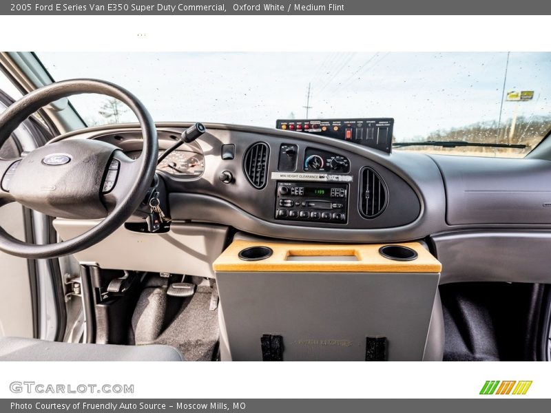 Oxford White / Medium Flint 2005 Ford E Series Van E350 Super Duty Commercial