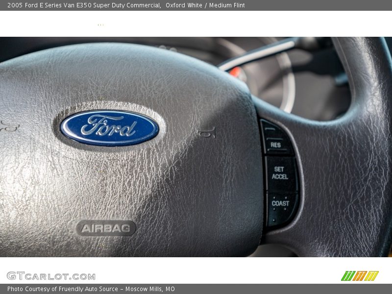 Oxford White / Medium Flint 2005 Ford E Series Van E350 Super Duty Commercial