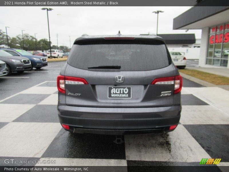 Modern Steel Metallic / Black 2021 Honda Pilot Special Edition AWD