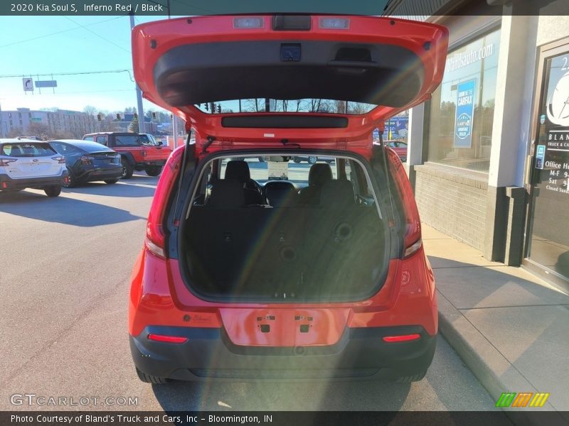 Inferno Red / Black 2020 Kia Soul S