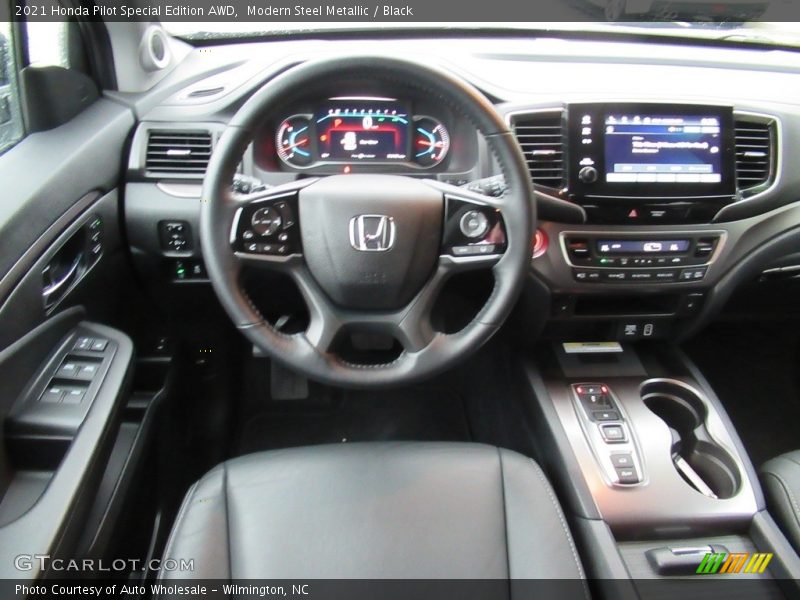 Modern Steel Metallic / Black 2021 Honda Pilot Special Edition AWD