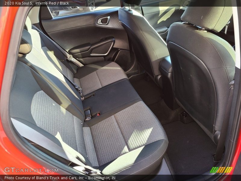 Inferno Red / Black 2020 Kia Soul S