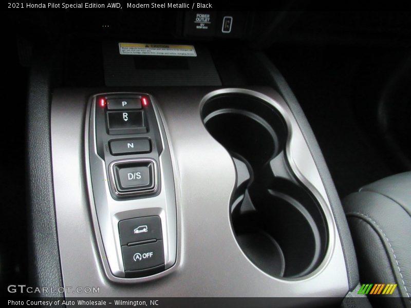 Modern Steel Metallic / Black 2021 Honda Pilot Special Edition AWD