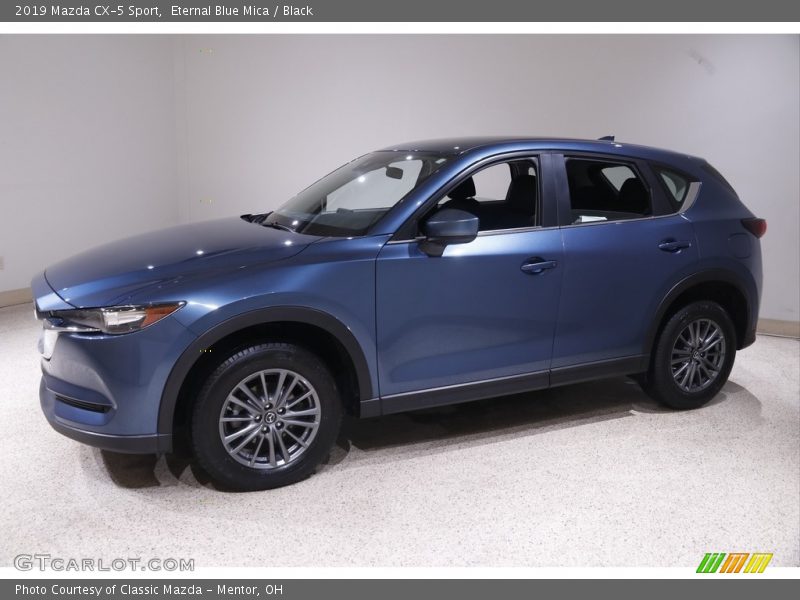 Front 3/4 View of 2019 CX-5 Sport