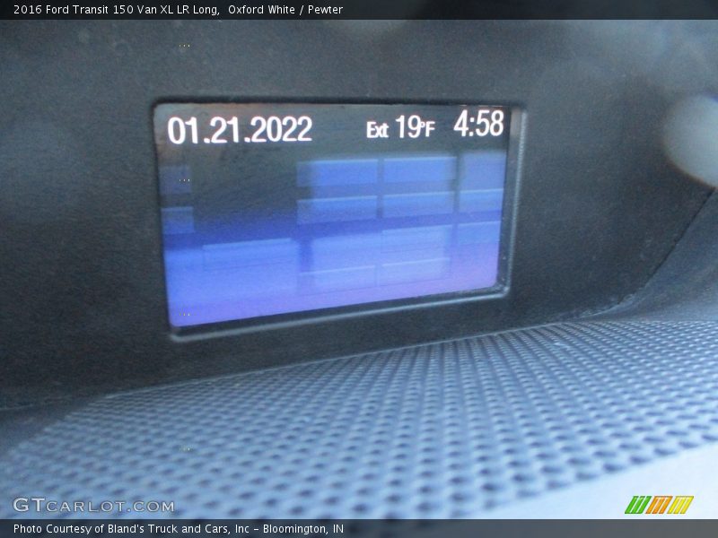 Oxford White / Pewter 2016 Ford Transit 150 Van XL LR Long