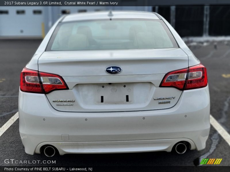 Crystal White Pearl / Warm Ivory 2017 Subaru Legacy 3.6R Limited