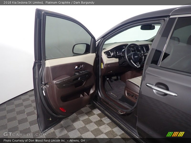 Platinum Graphite / Dark Burgundy 2018 Kia Sedona SX Limited