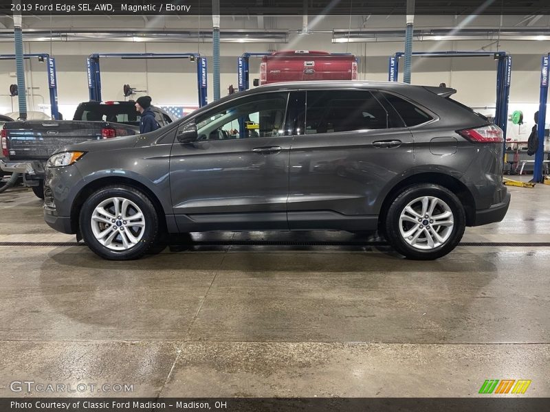Magnetic / Ebony 2019 Ford Edge SEL AWD