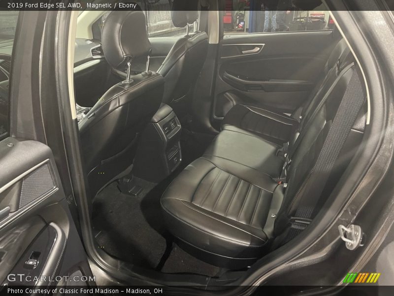 Magnetic / Ebony 2019 Ford Edge SEL AWD