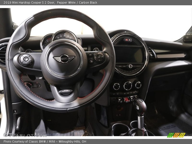 Pepper White / Carbon Black 2019 Mini Hardtop Cooper S 2 Door