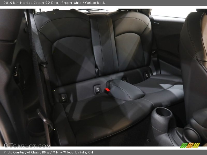 Pepper White / Carbon Black 2019 Mini Hardtop Cooper S 2 Door