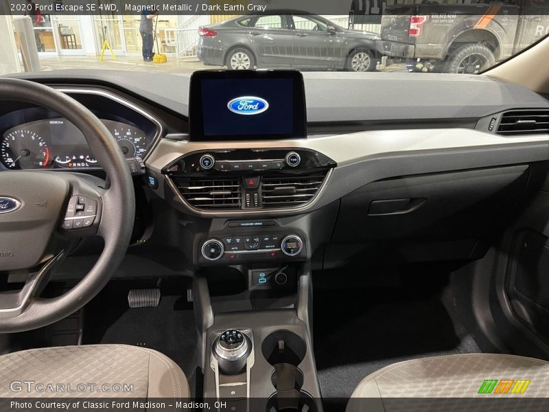 Magnetic Metallic / Dark Earth Gray 2020 Ford Escape SE 4WD