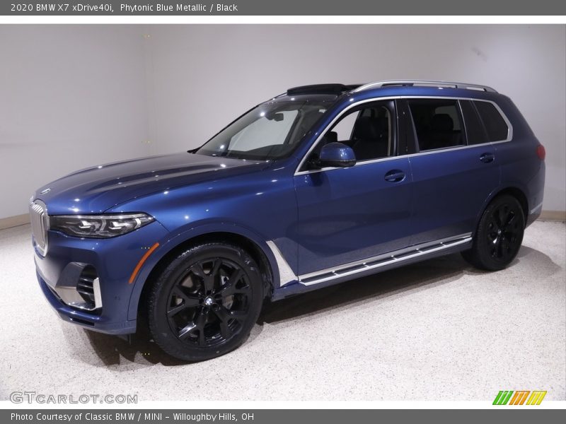 Phytonic Blue Metallic / Black 2020 BMW X7 xDrive40i