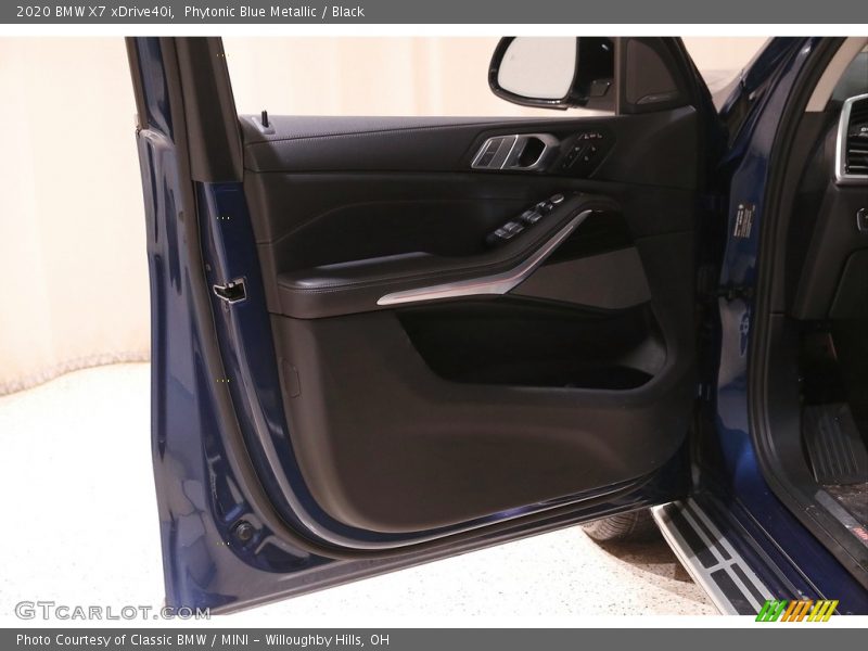 Phytonic Blue Metallic / Black 2020 BMW X7 xDrive40i
