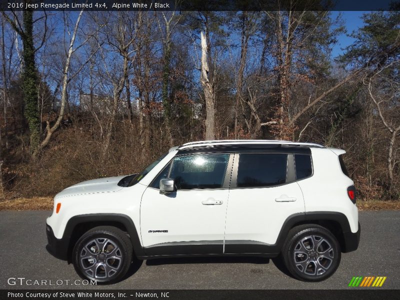 Alpine White / Black 2016 Jeep Renegade Limited 4x4