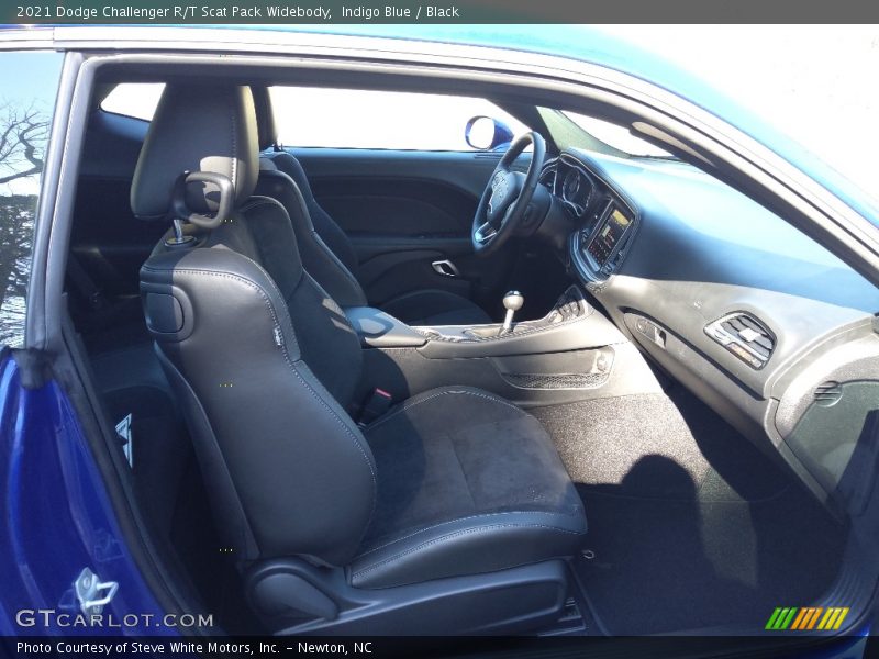 Indigo Blue / Black 2021 Dodge Challenger R/T Scat Pack Widebody