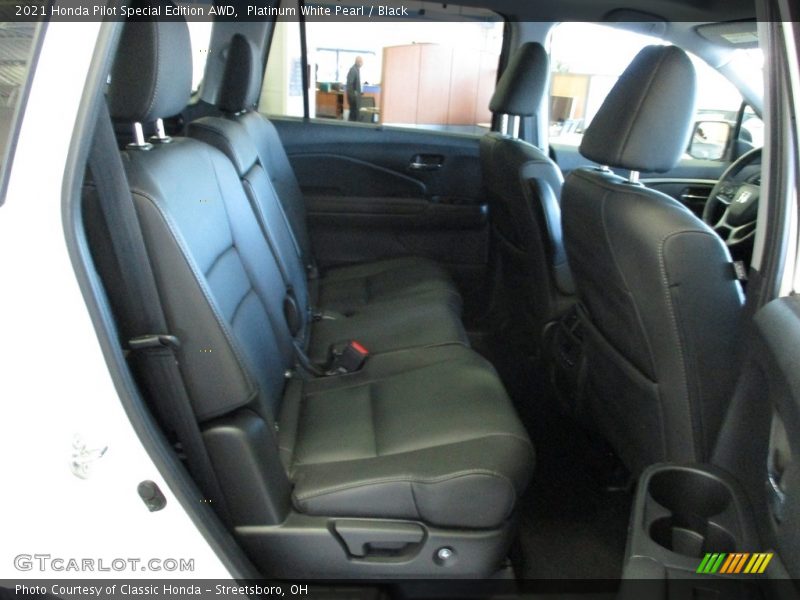 Platinum White Pearl / Black 2021 Honda Pilot Special Edition AWD