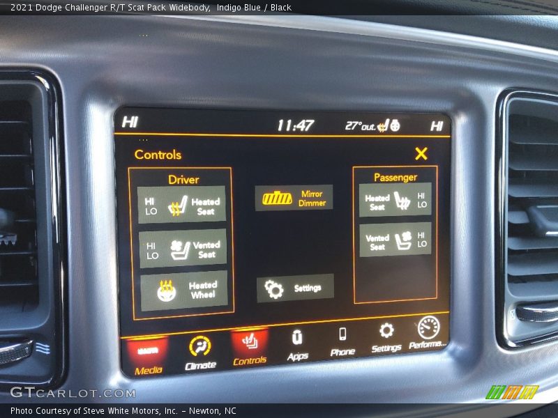 Controls of 2021 Challenger R/T Scat Pack Widebody