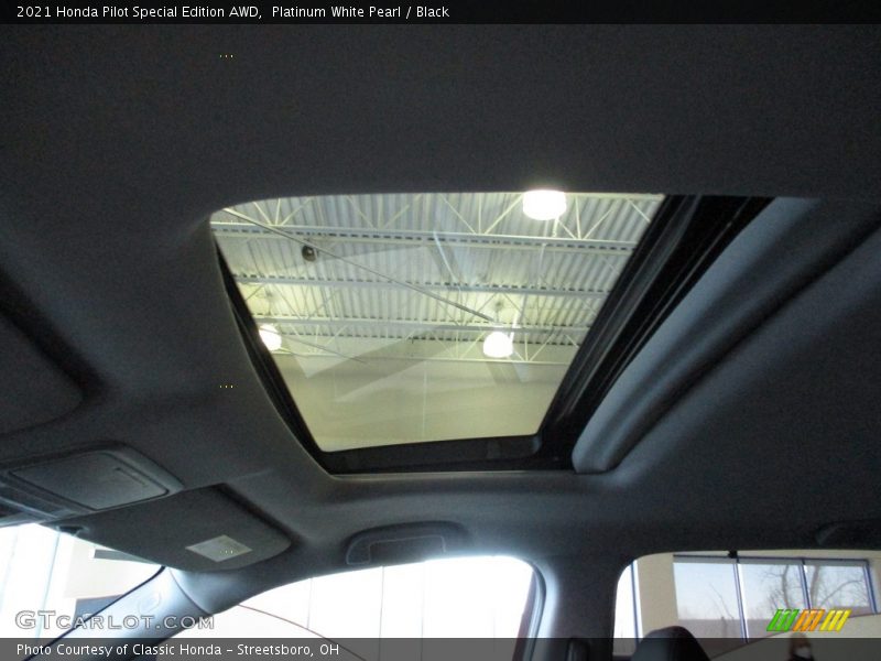Platinum White Pearl / Black 2021 Honda Pilot Special Edition AWD