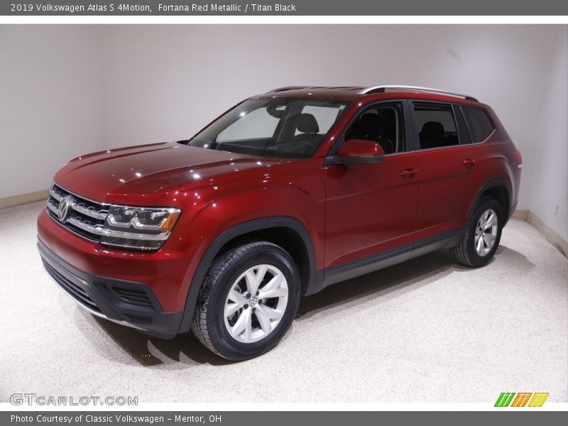 Fortana Red Metallic / Titan Black 2019 Volkswagen Atlas S 4Motion