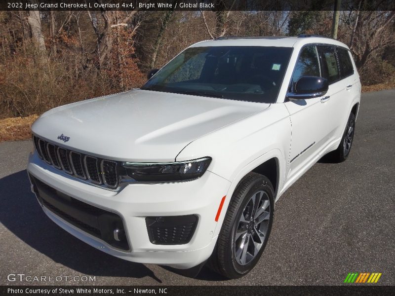 Bright White / Global Black 2022 Jeep Grand Cherokee L Overland 4x4