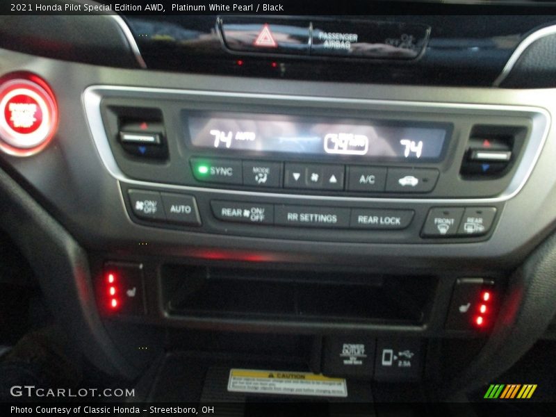 Platinum White Pearl / Black 2021 Honda Pilot Special Edition AWD