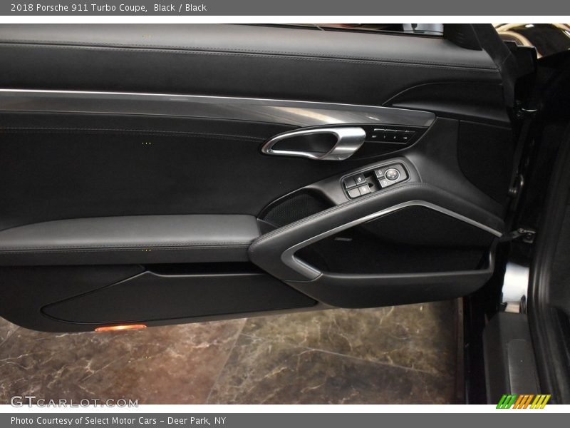 Black / Black 2018 Porsche 911 Turbo Coupe