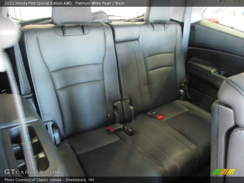 Platinum White Pearl / Black 2021 Honda Pilot Special Edition AWD