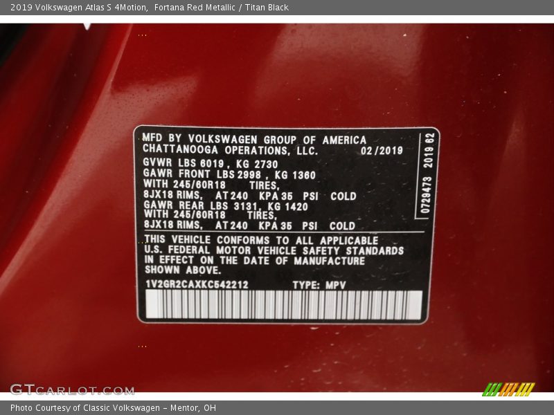 Fortana Red Metallic / Titan Black 2019 Volkswagen Atlas S 4Motion