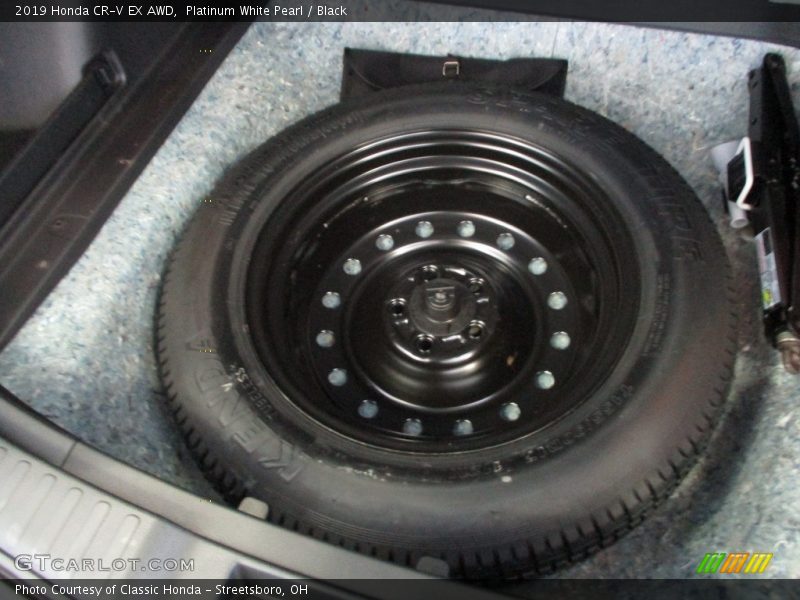 Platinum White Pearl / Black 2019 Honda CR-V EX AWD