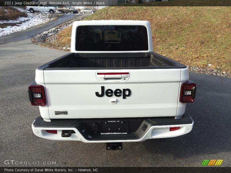 Bright White / Black 2021 Jeep Gladiator High Altitude 4x4