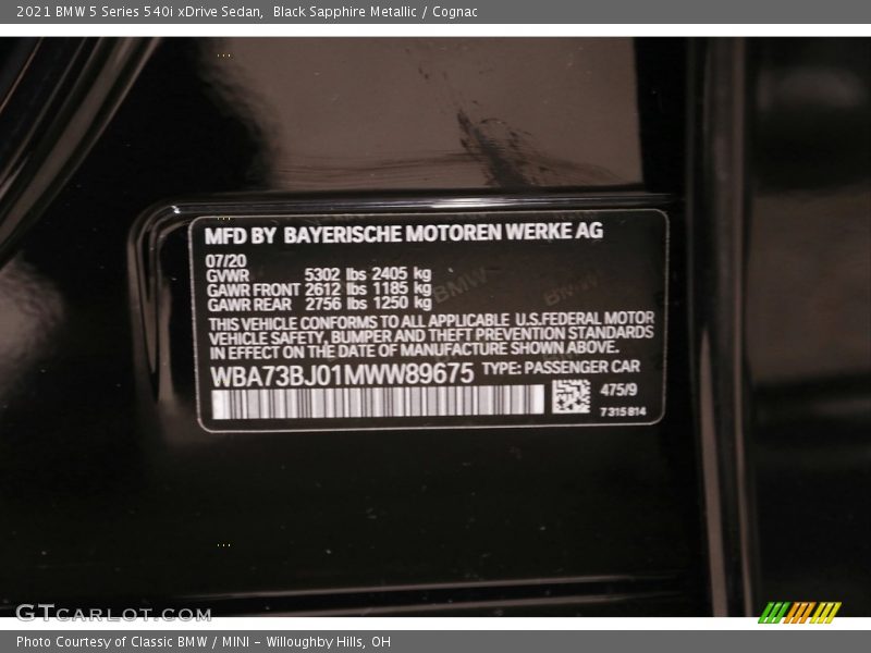 2021 5 Series 540i xDrive Sedan Black Sapphire Metallic Color Code 475