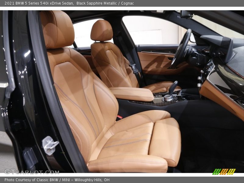 Black Sapphire Metallic / Cognac 2021 BMW 5 Series 540i xDrive Sedan