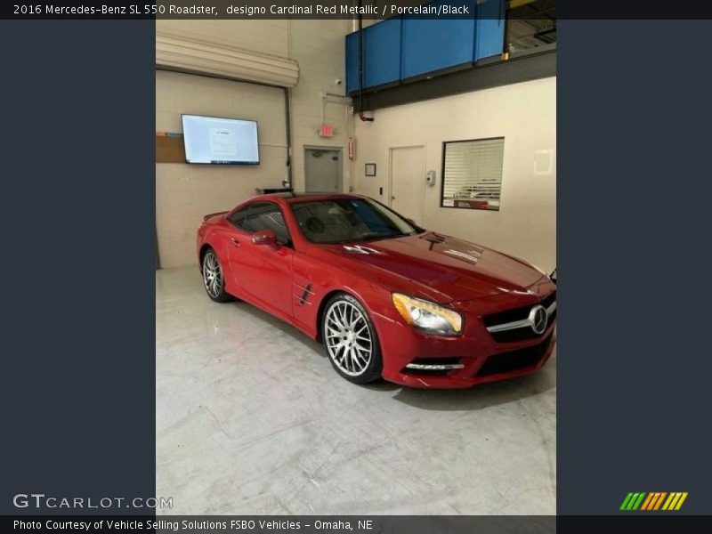 designo Cardinal Red Metallic / Porcelain/Black 2016 Mercedes-Benz SL 550 Roadster