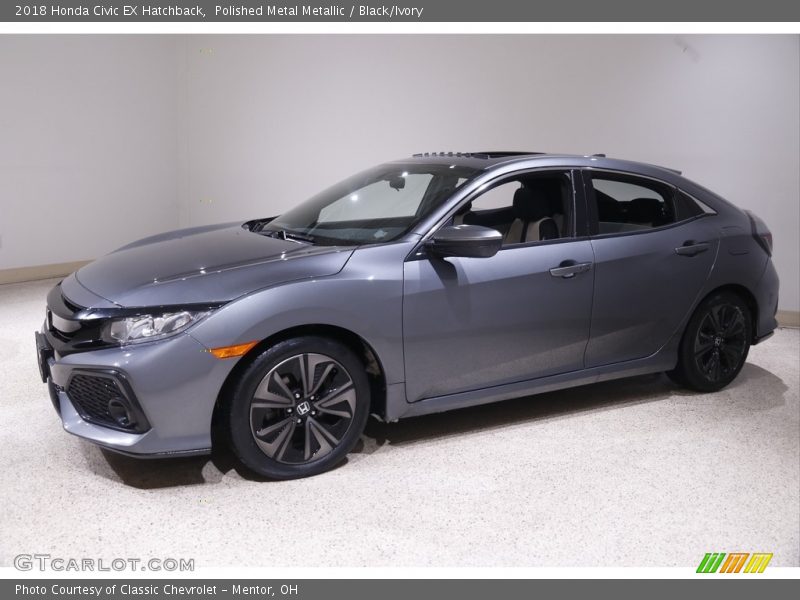 Front 3/4 View of 2018 Civic EX Hatchback