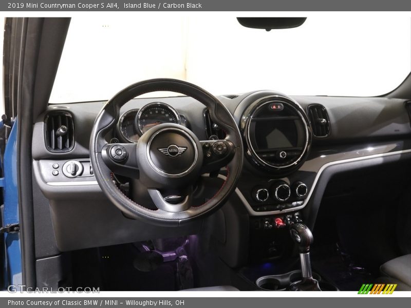 Island Blue / Carbon Black 2019 Mini Countryman Cooper S All4