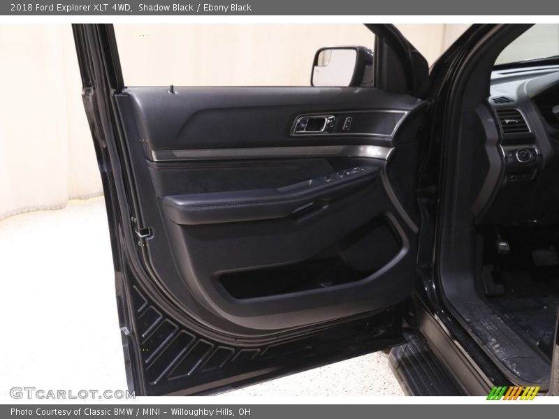 Shadow Black / Ebony Black 2018 Ford Explorer XLT 4WD