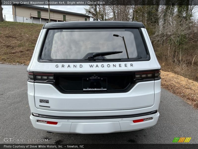 Bright white / Global Black 2022 Jeep Grand Wagoneer Obsidian 4x4