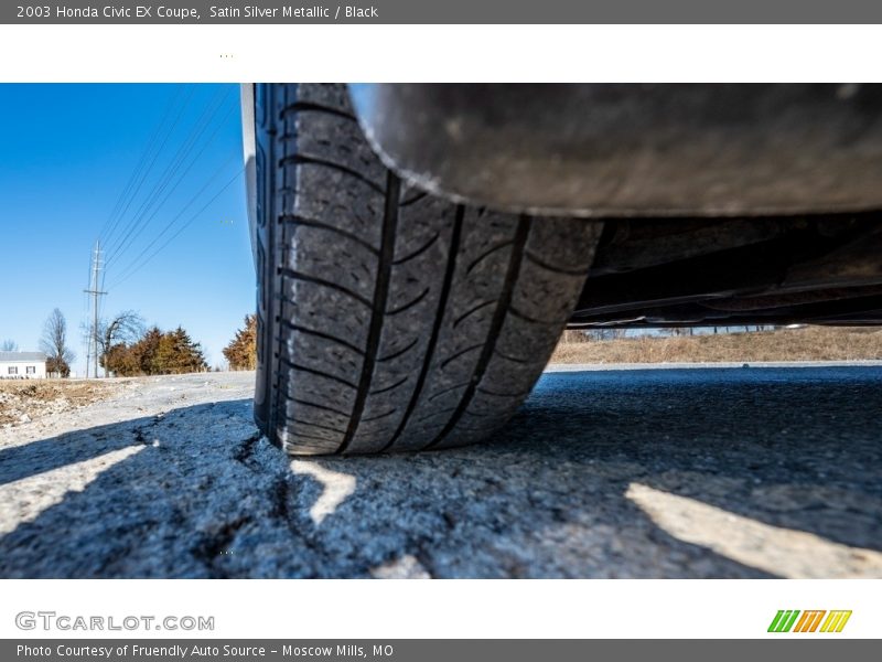 Satin Silver Metallic / Black 2003 Honda Civic EX Coupe