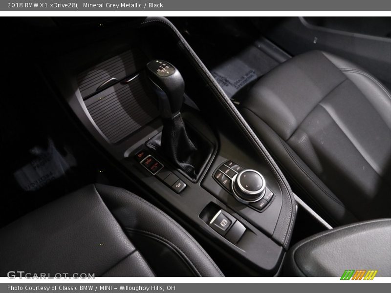 Mineral Grey Metallic / Black 2018 BMW X1 xDrive28i