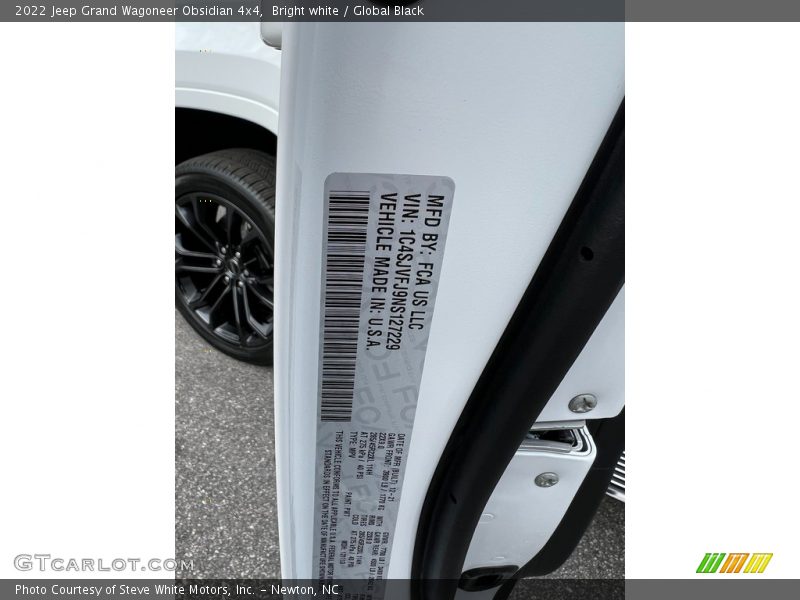 Bright white / Global Black 2022 Jeep Grand Wagoneer Obsidian 4x4