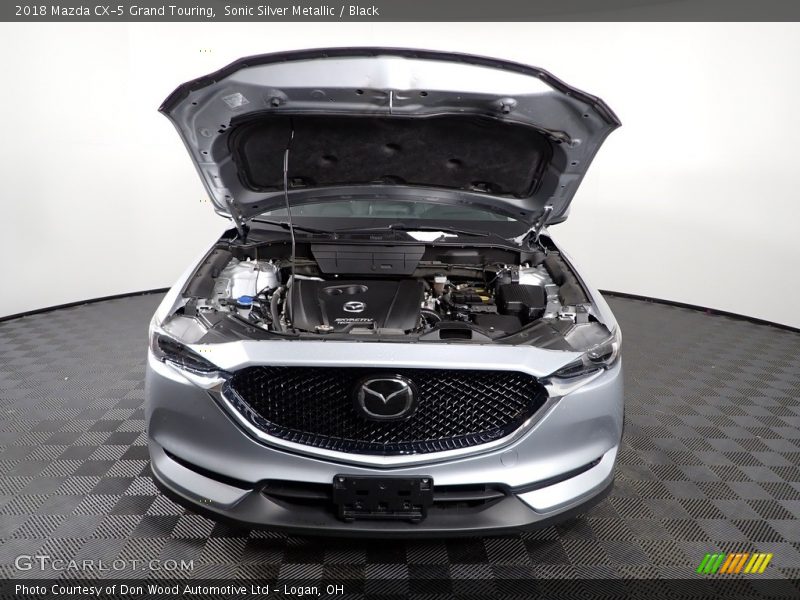 Sonic Silver Metallic / Black 2018 Mazda CX-5 Grand Touring