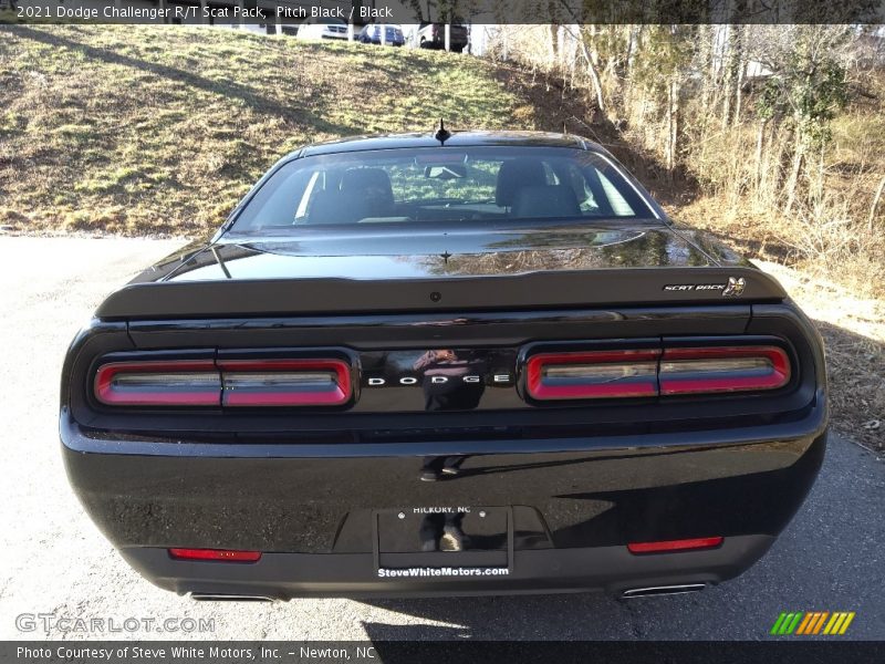 Pitch Black / Black 2021 Dodge Challenger R/T Scat Pack