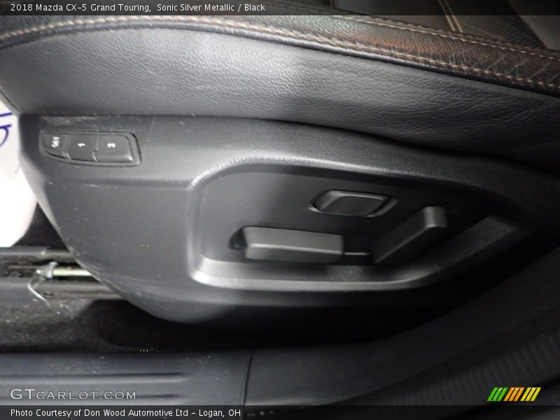 Sonic Silver Metallic / Black 2018 Mazda CX-5 Grand Touring